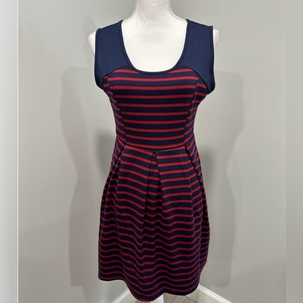 Just Ginger Dress Size Small